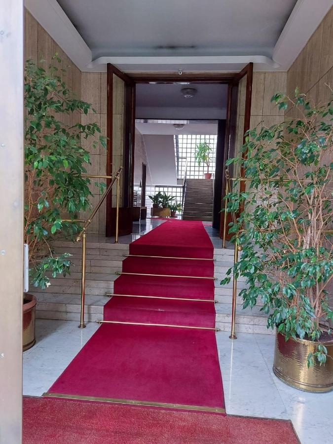 Отель La Casa Di Sole Милан Экстерьер фото